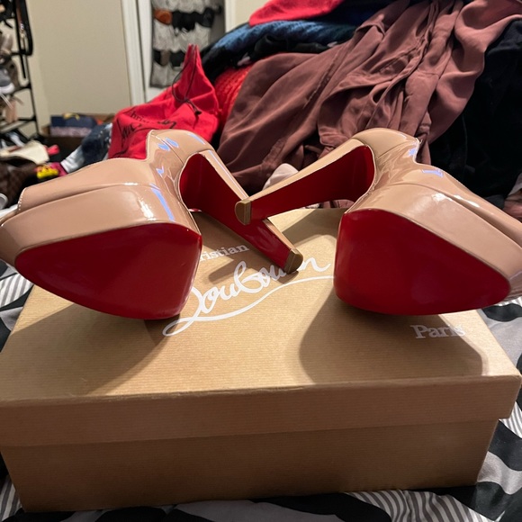 Practically New - Picture 6 of 7